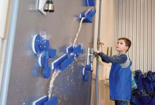 magnetic water wall exhibit